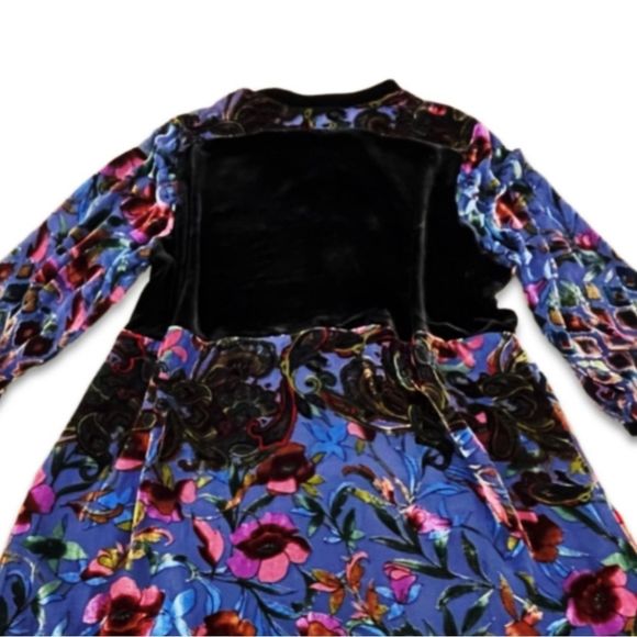 ⚠️NotForSale5/3/24⚠️Johnny Was Velvet Long Sleeve Dress - Picture 5 of 16